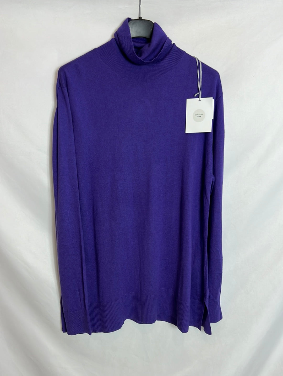 EL CORTE INGLÉS. Jersey morado oversized vuelo alto. T M