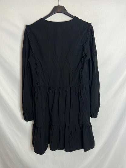 ZARA. Vestido negro volantes. T S