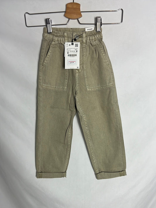 ZARA. Pantalón denim verde jogger. T 6 años