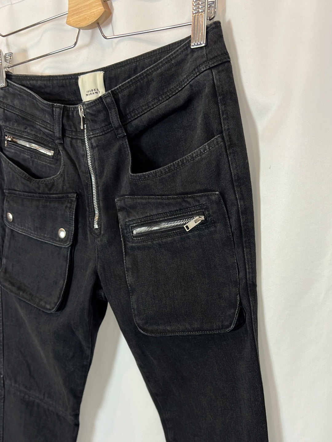 ISABEL MARANT. Pantalón negro denim bolsillos T.36