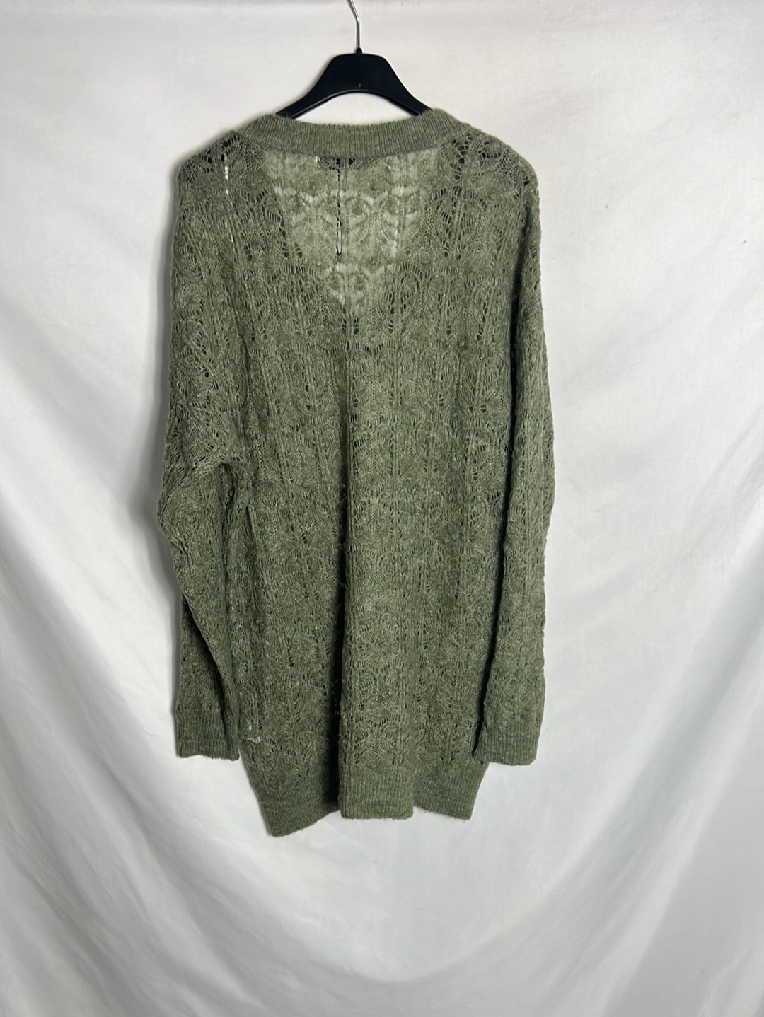 ZARA. Jersey verde largo calado. T XS-S