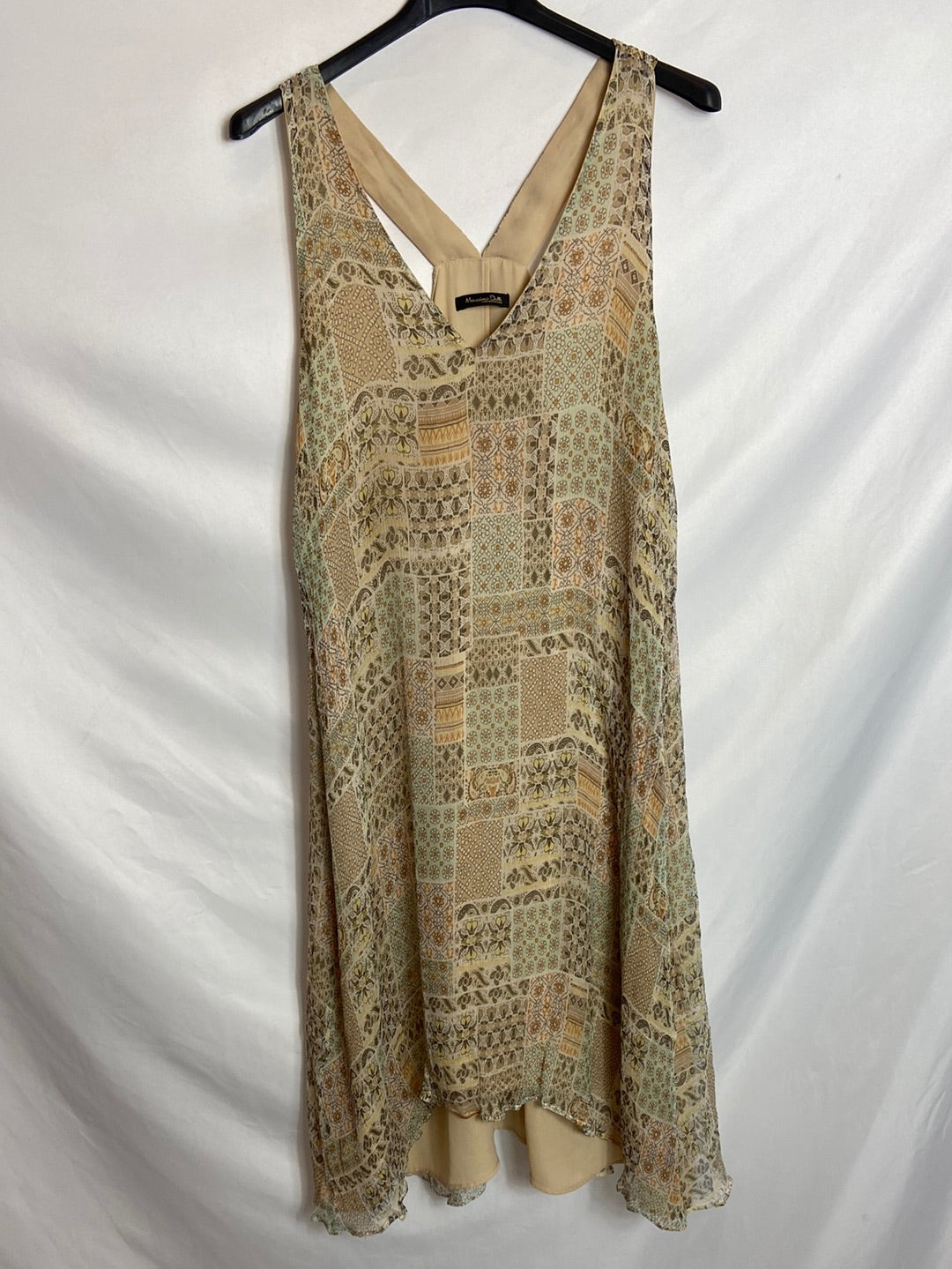 MASSIMO DUTTI. Vestido estampado cuello pico. T. XL