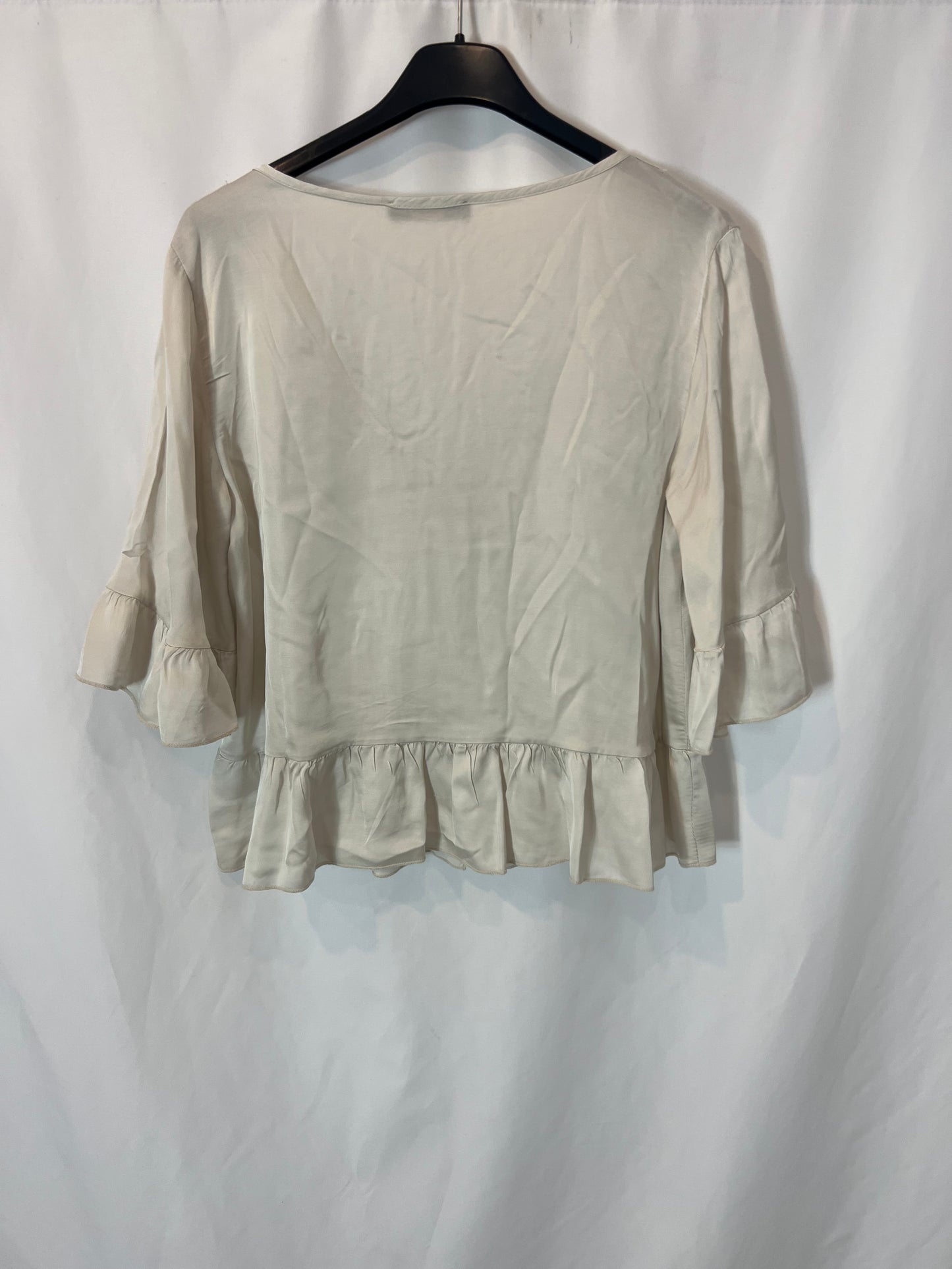 AZALEA. Top beige fluido satinado. TU (M)