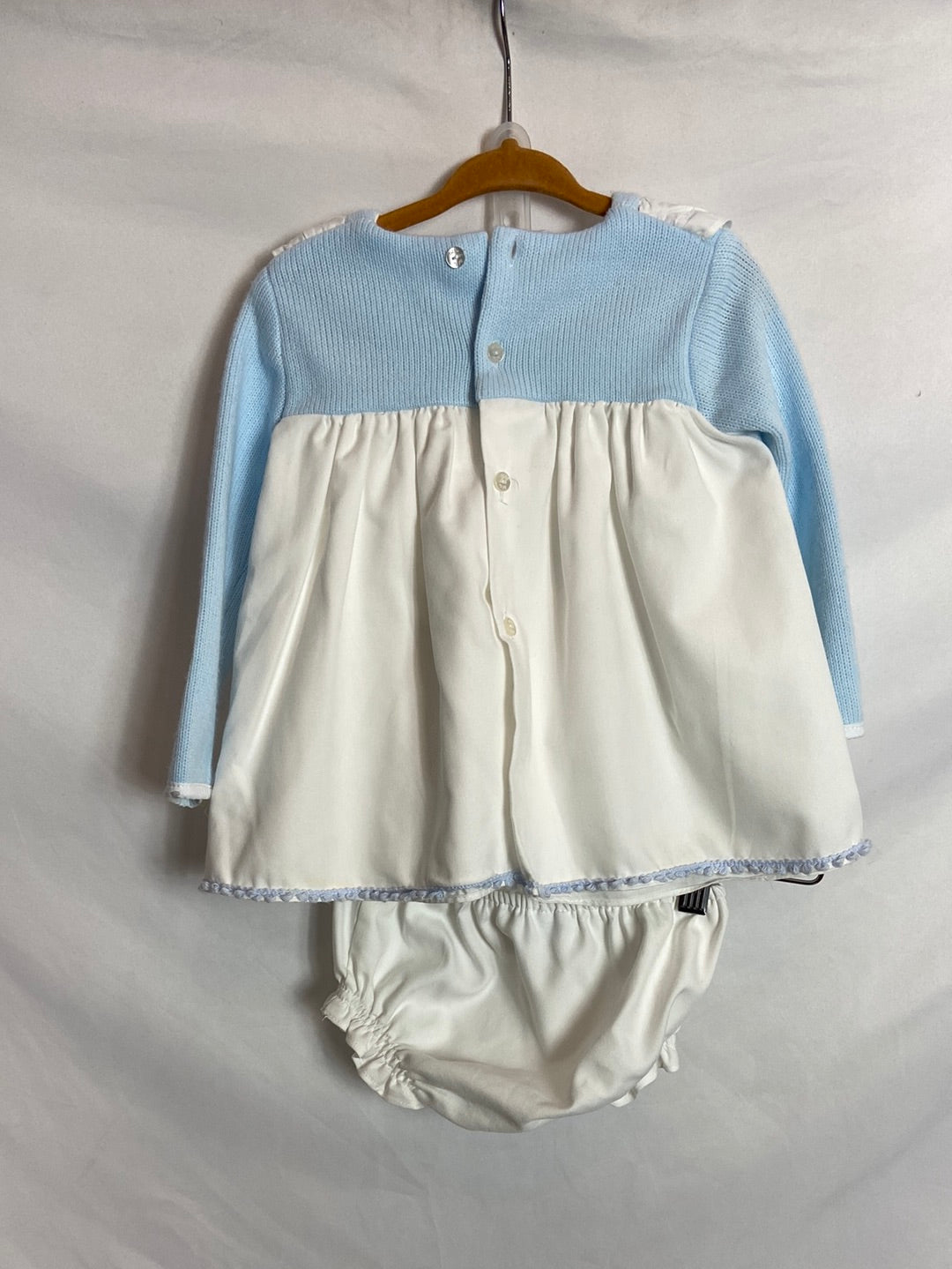 DEL SUR. Conjunto vestido blanco mangas azules y culetín T.2 años