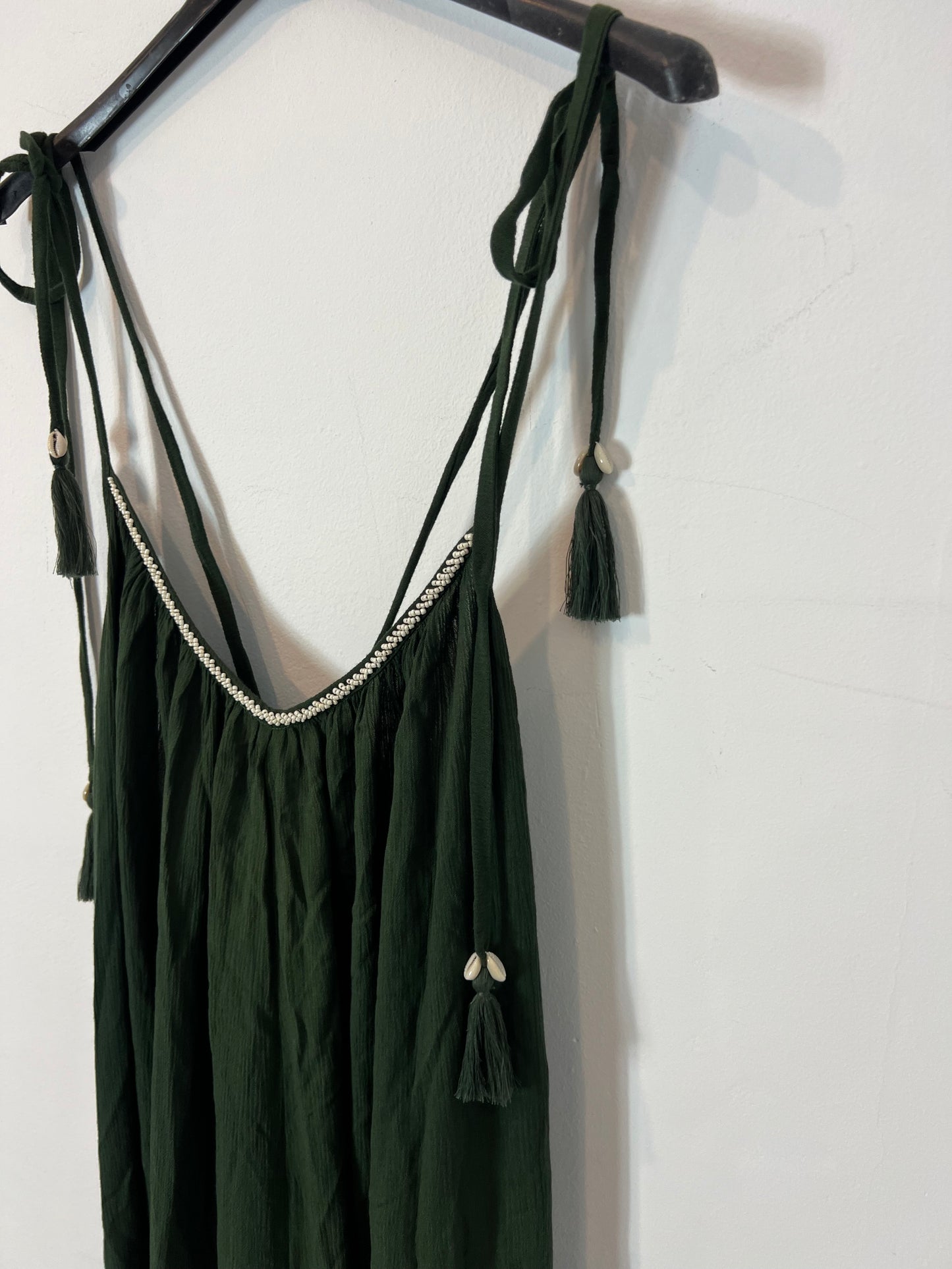 OTRAS. Mono verde fluido culotte. TU (M/L)