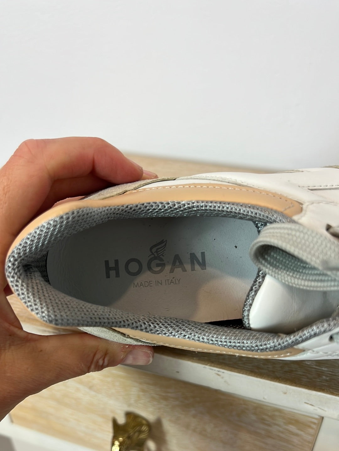 HOGAN. Zapatillas plataforma T.38 1/2