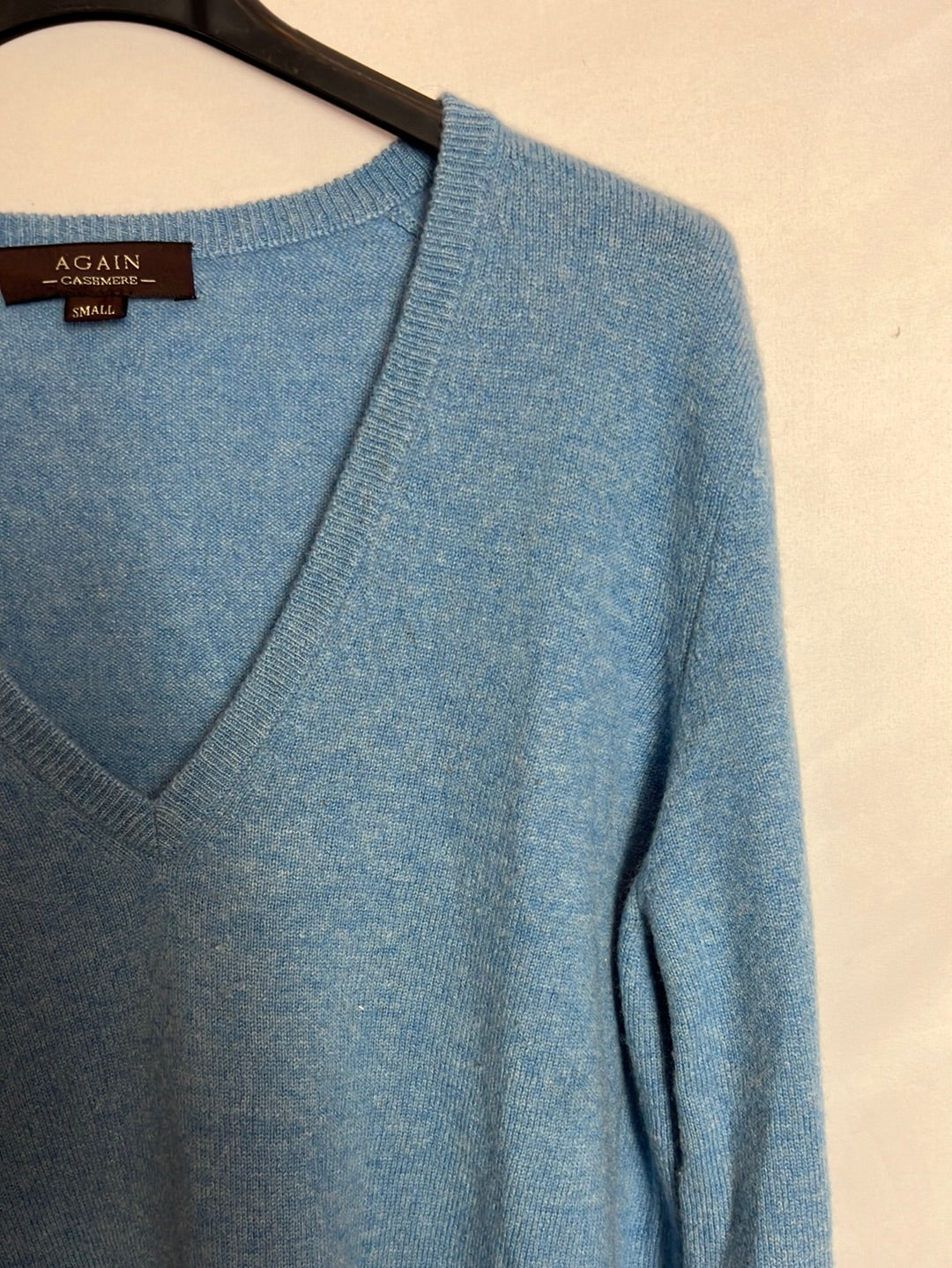 AGAIN. Jersey azul cashmere . T S