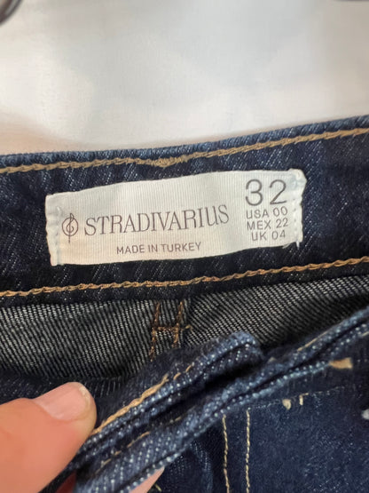 STRADIVARIUS. Denim pata ancha azul oscuro. T 32