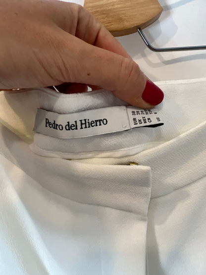 PEDRO DEL HIERRO. Pantalón blanco pinzas pata ancha. T 38