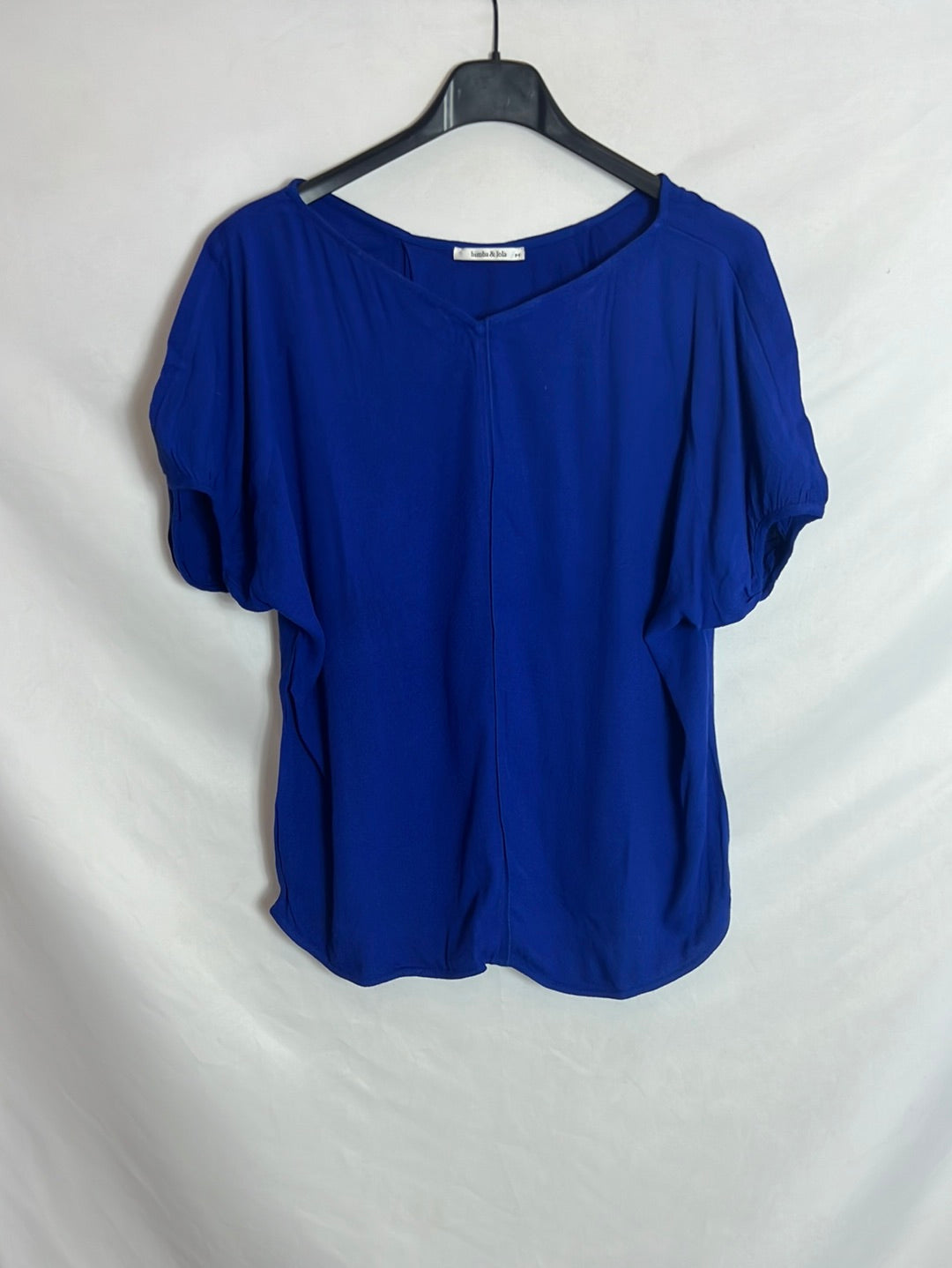 BIMBA Y LOLA. Blusa azul manga corta. T M