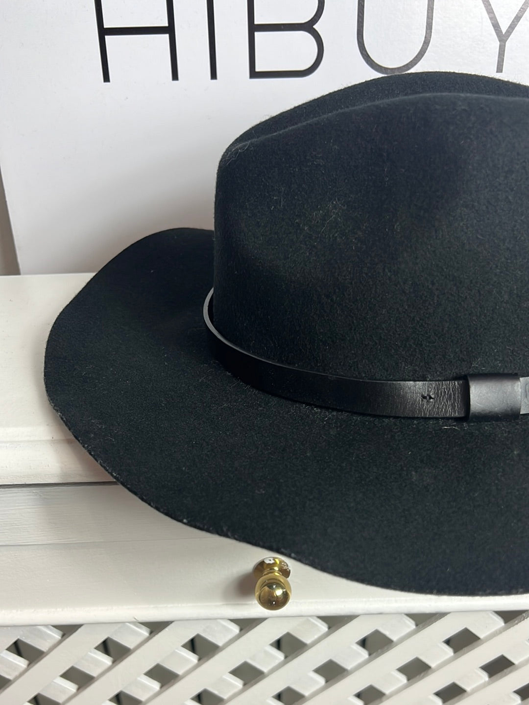 MASSIMO DUTTI. Sombrero lana negro. T1