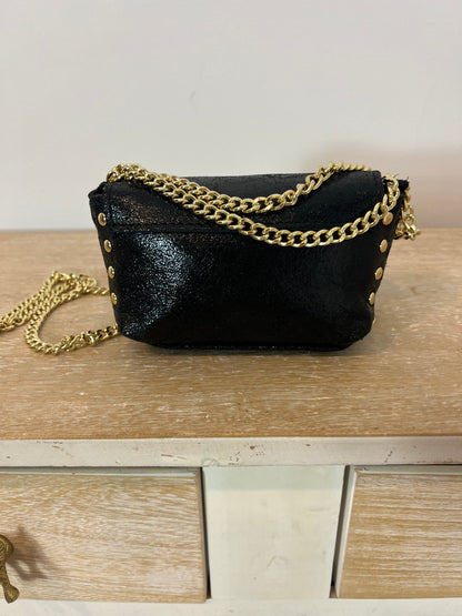 OTRAS. Bolso mini negro piel