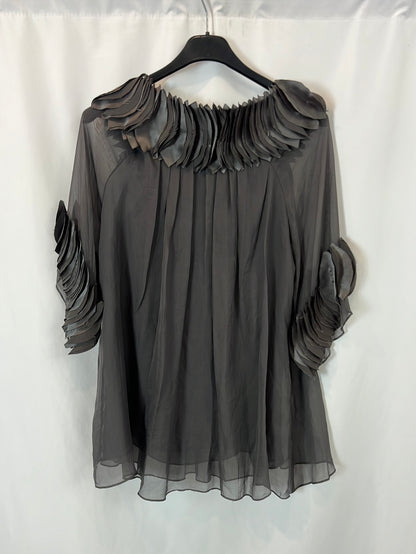 BDBA Top gris detalles satinados. T M