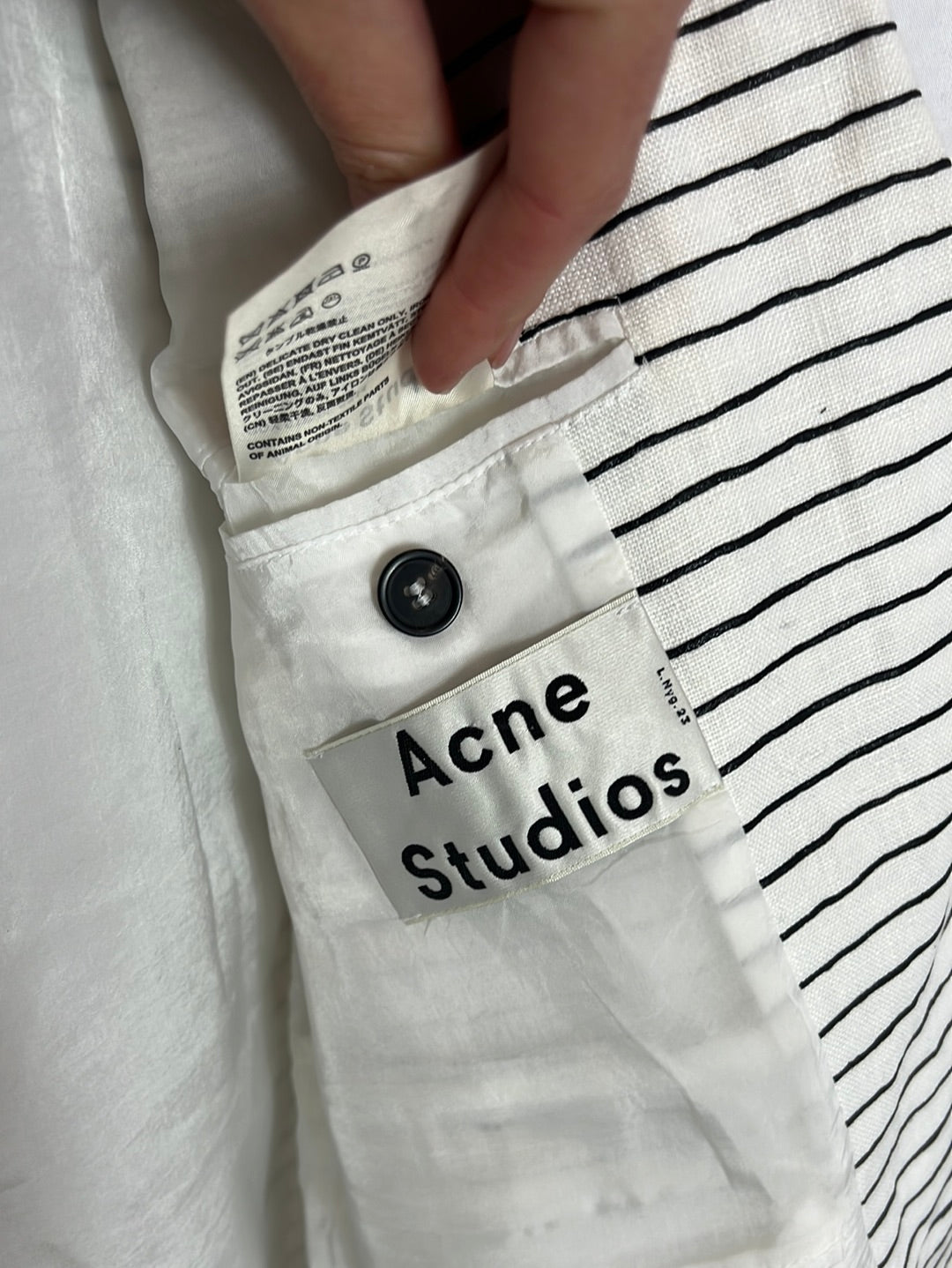 ACNE STUDIOS. Blazer lino blanca rayas textura. T M