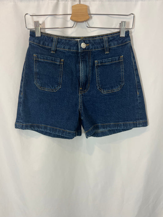 MANGO. Denim short bolsillos. T 34