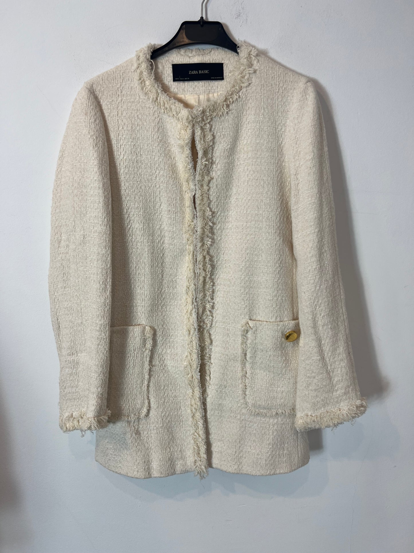 ZARA. Chaqueta beige tweed T.s