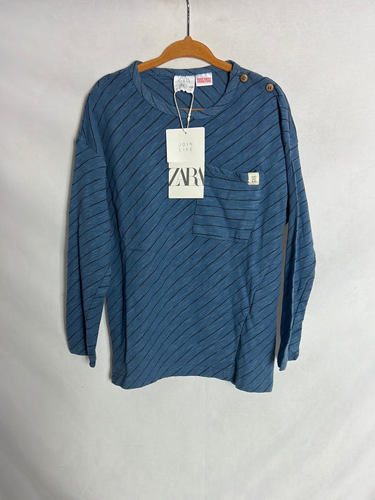 ZARA. Camiseta manga larga azul rayas. T 4-5 años