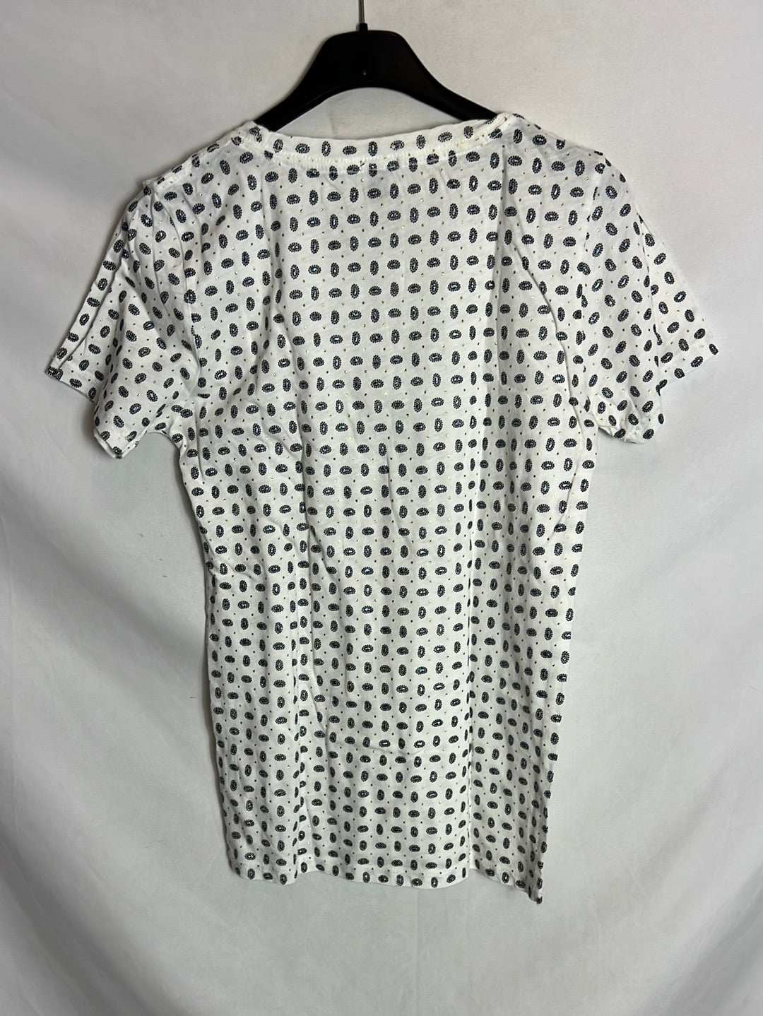 J. CREW. Camiseta blanca detalles pedrería. T XXS