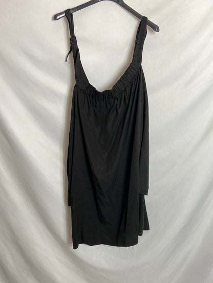 ZARA. Vestido mini negro T.l