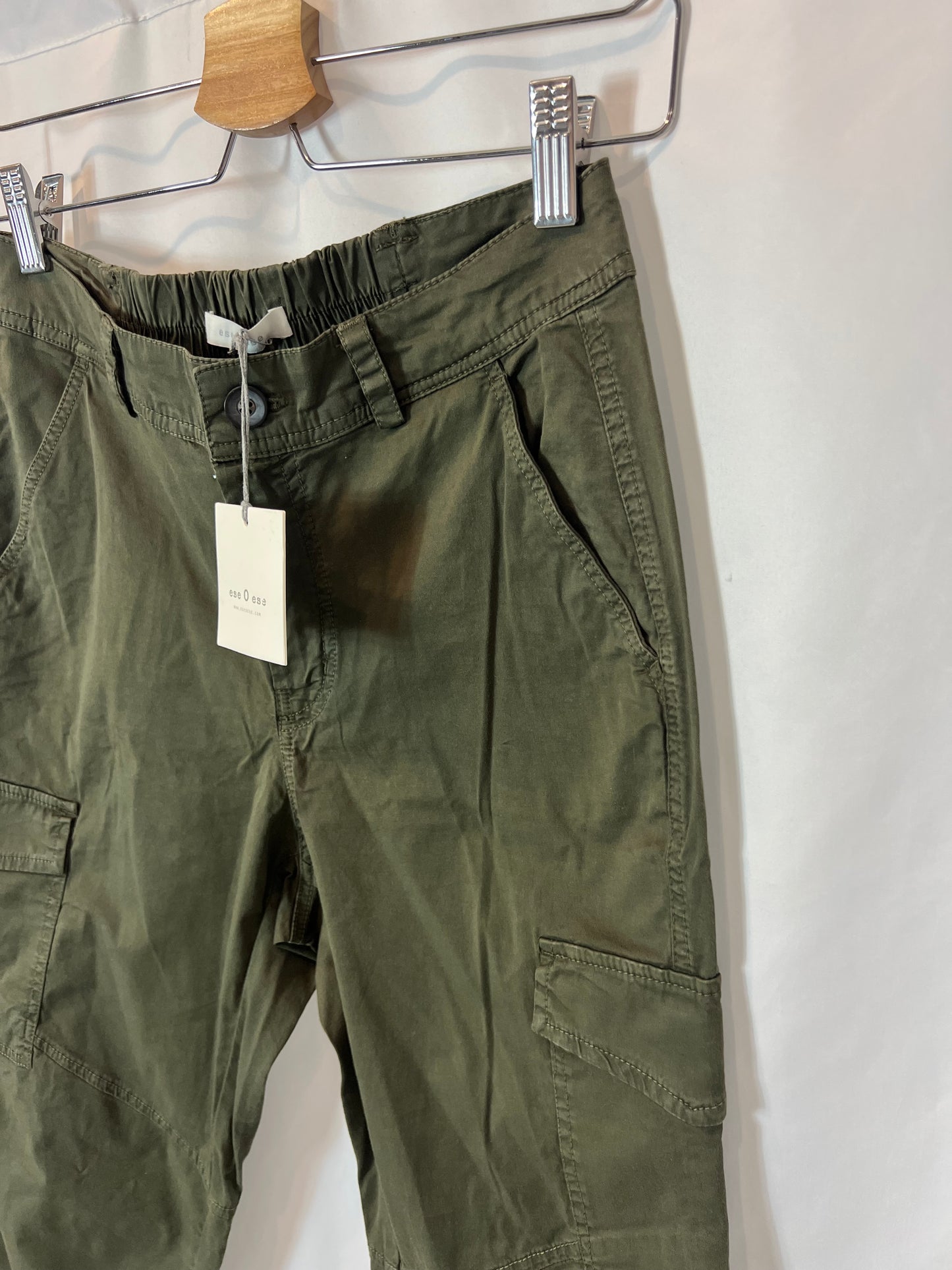 ESE O ESE. Pantalón cargo verde T.34 (36)