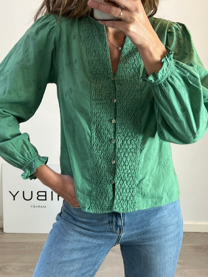 INTROPIA. Blusa verde bordada. T M