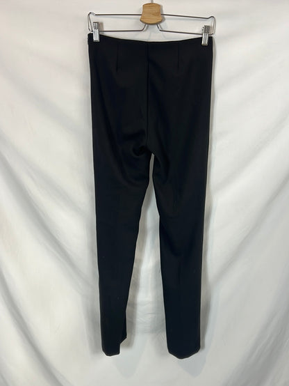 ZARA. Pantalón negro recto pinzas. T S