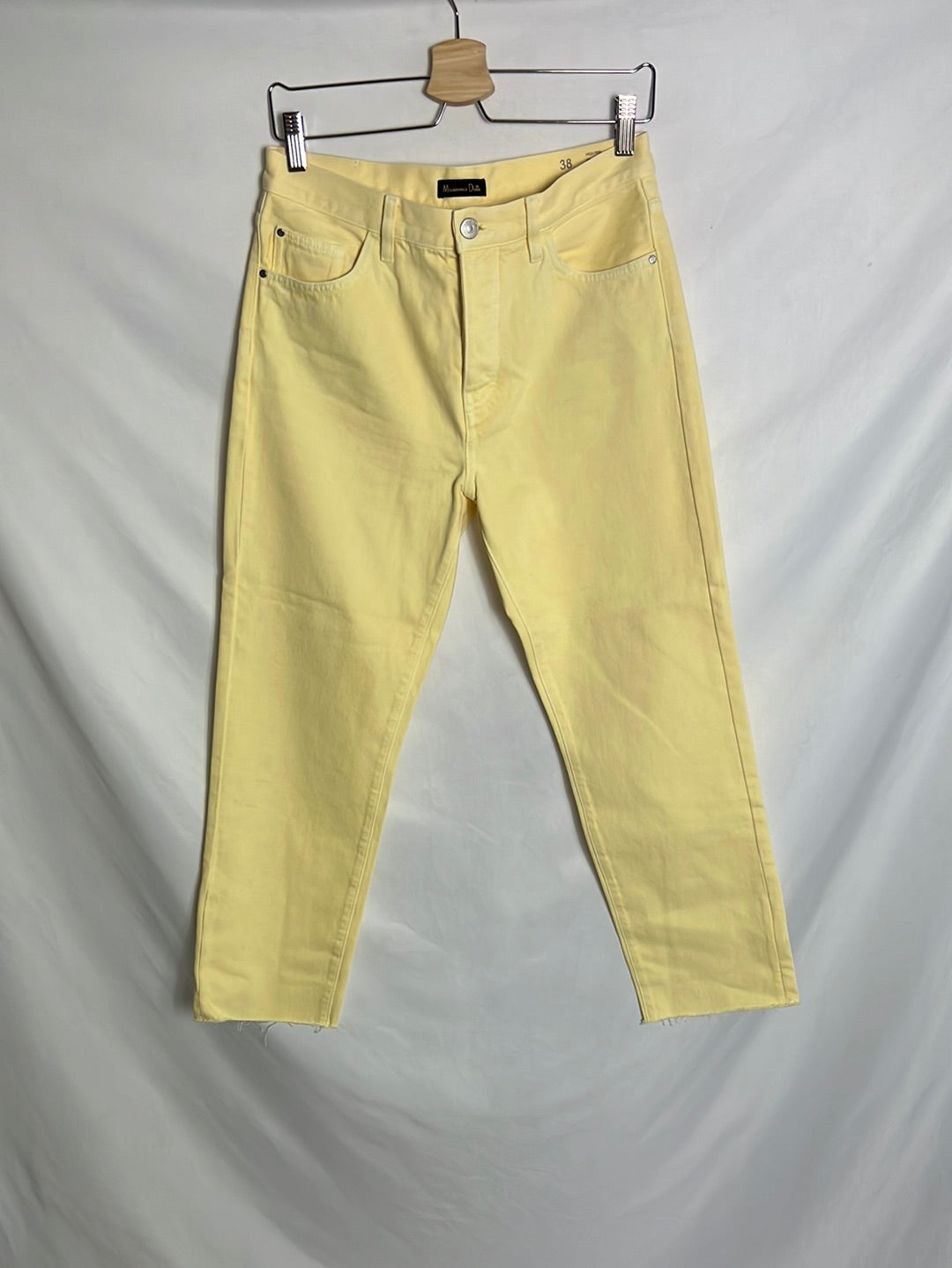 MASSIMO DUTTI . Denim recto abotonado amarillo pastel. T 38