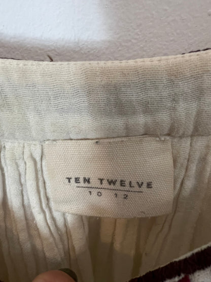 TEN TWELVE. Blusa beige detalle cuello bordado T.0 (xs/s)