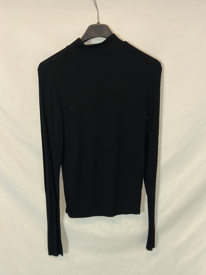 ZARA. Top negro canalé T.s