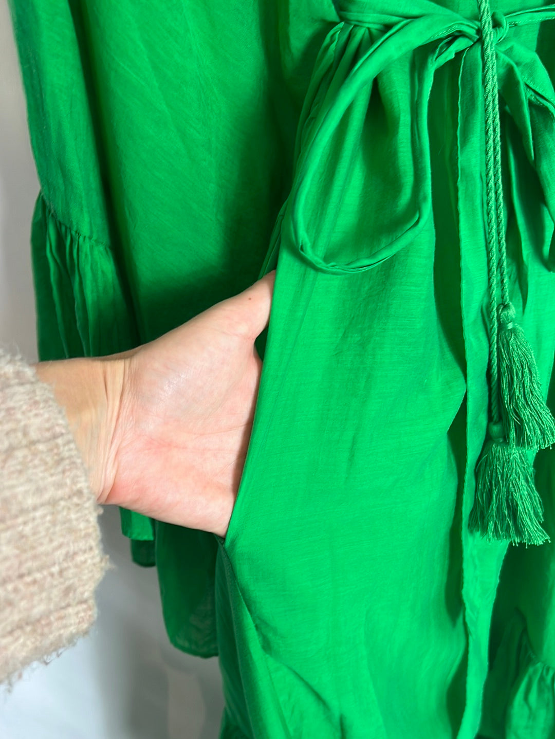 H&M x IRIS APFEL. Vestido verde vaporoso volantes. T S (oversized )