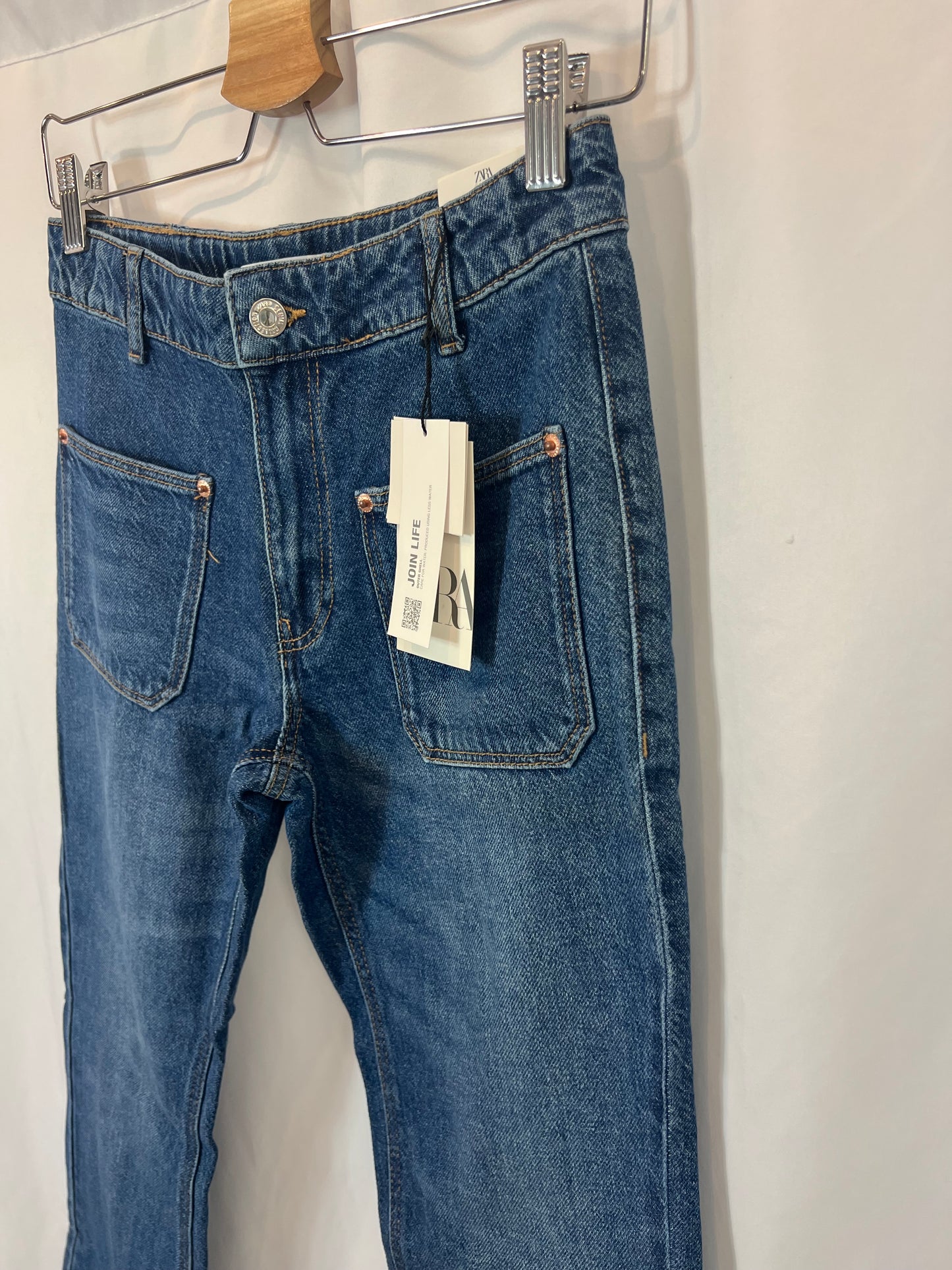 ZARA. pantalón denim recto T.13-14 años