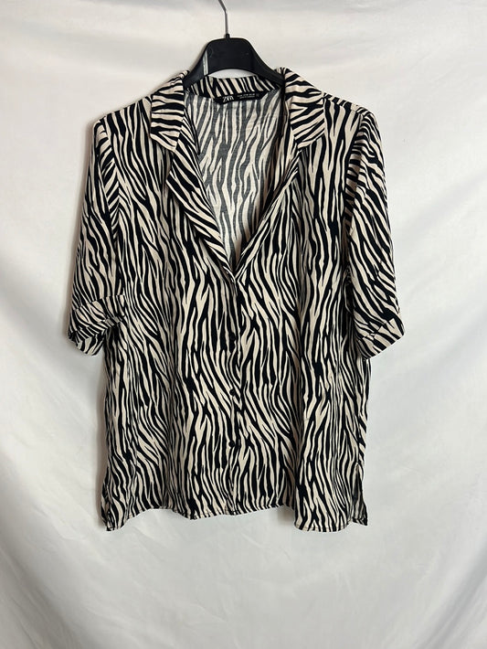 ZARA. Blusa manga corta animal print T M