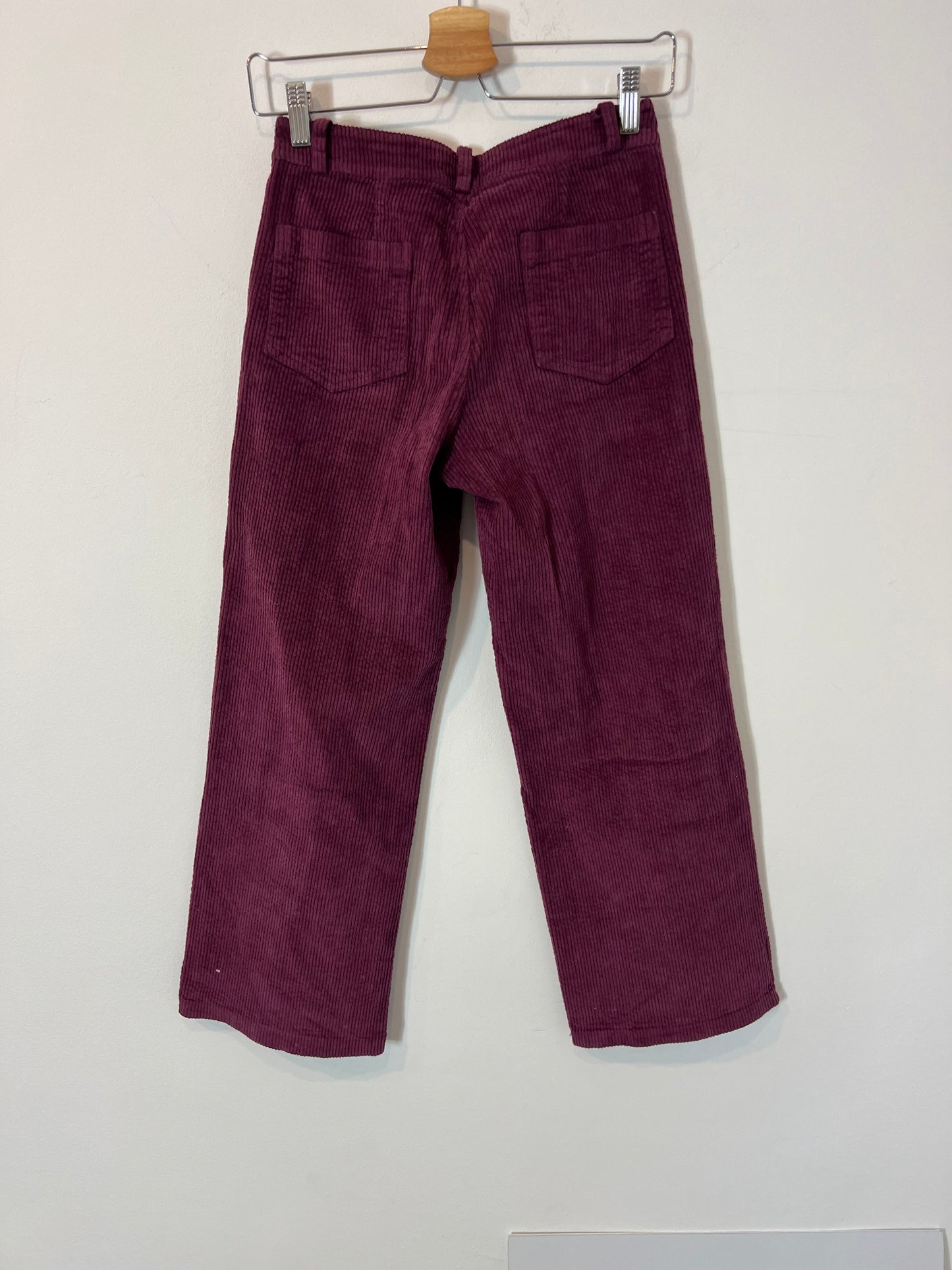 OTRAS. Pantalón pana morado T.xs