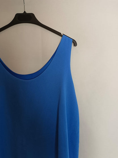 ESTE ES. Vestido corto azul volante T.s