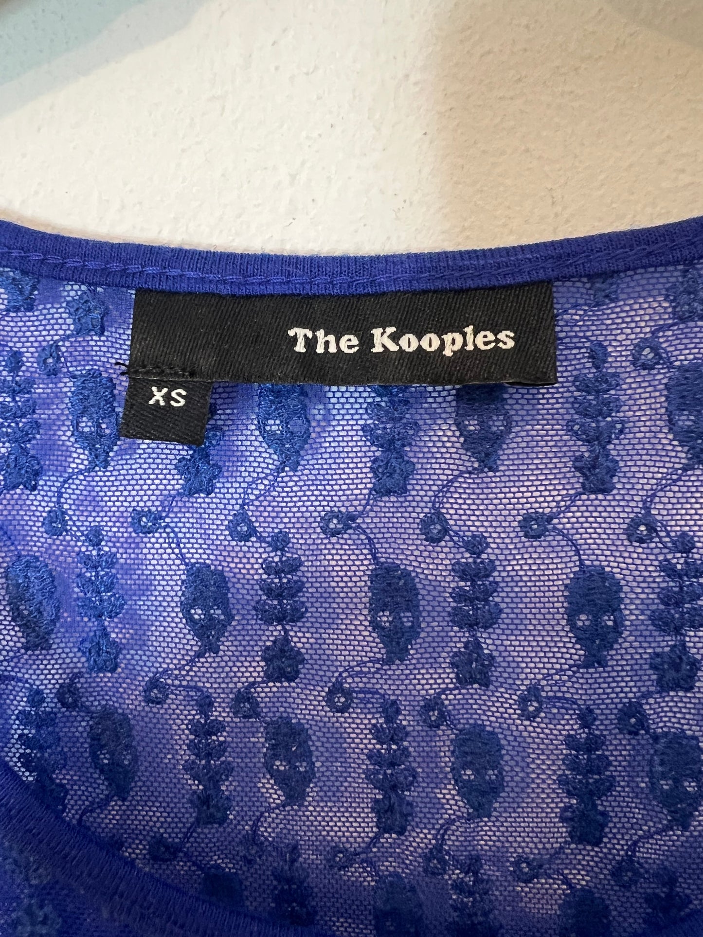 THE KOOPLES. Camiseta azul doble textura. T XS