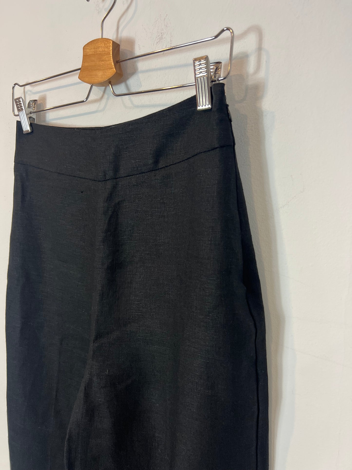 SEZANE. Pantalón negro lino T.36