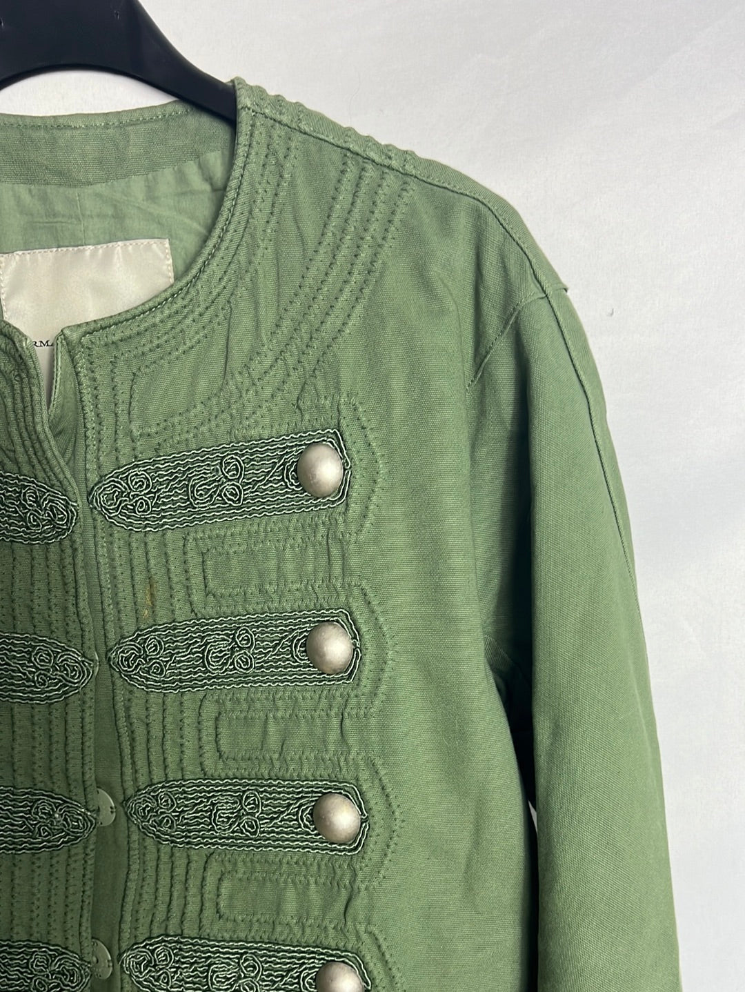 ERMANNO SCERVINO. Chaqueta verde detalle botones. T 42 (Tara)