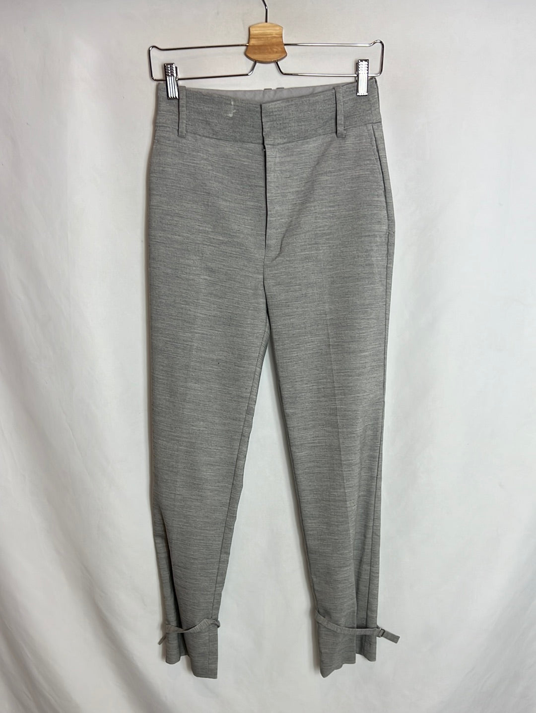 INWEAR. Pantalón gris jaspeado. T 36