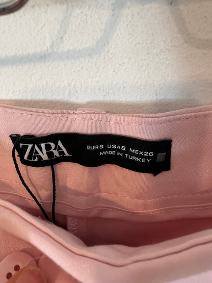 ZARA. Pantalón corto rosa  T.s