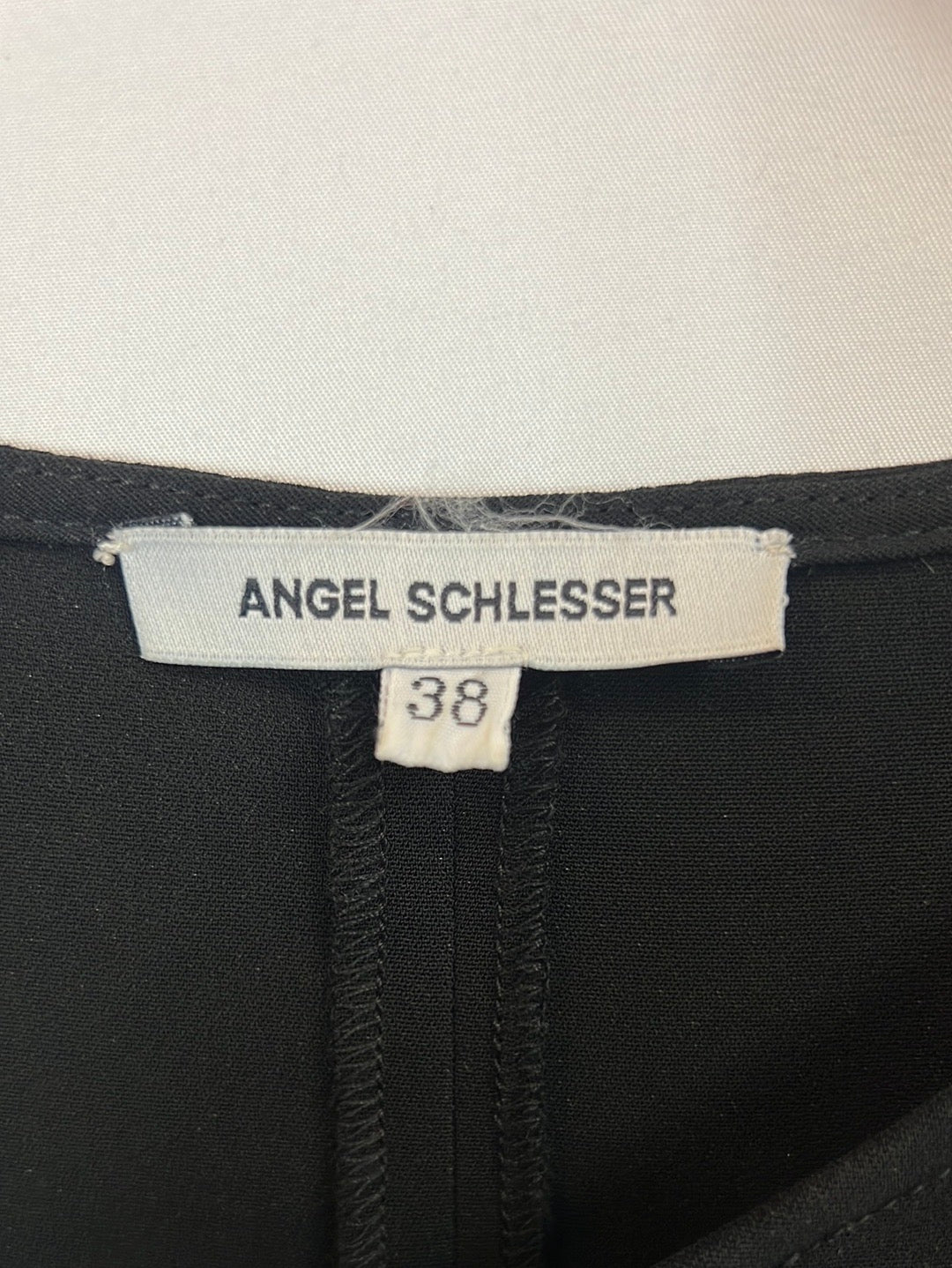 ANGEL SCHLESSER. Vestido midi negro asimetrico . T 38i