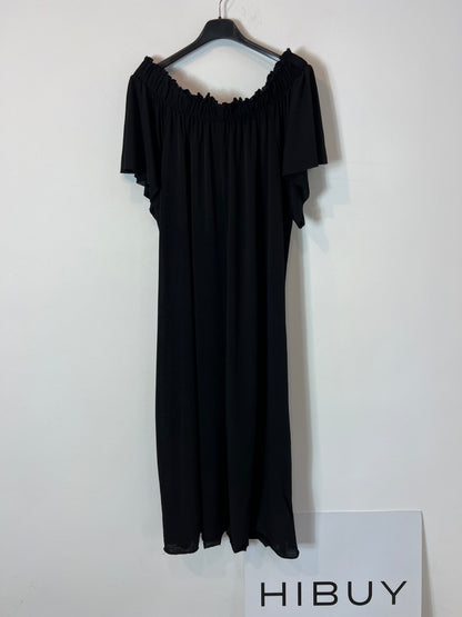 ZARA. Vestido negro midi detalle escote. T M