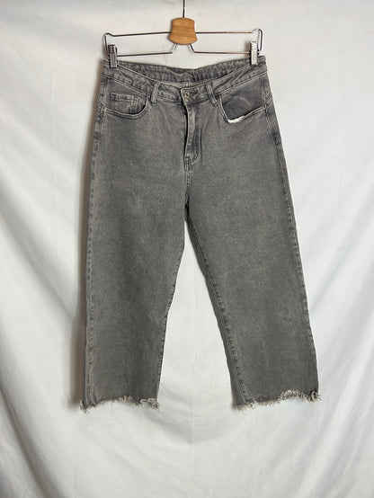 OTRAS. Denim cropped gris flexos. T XL