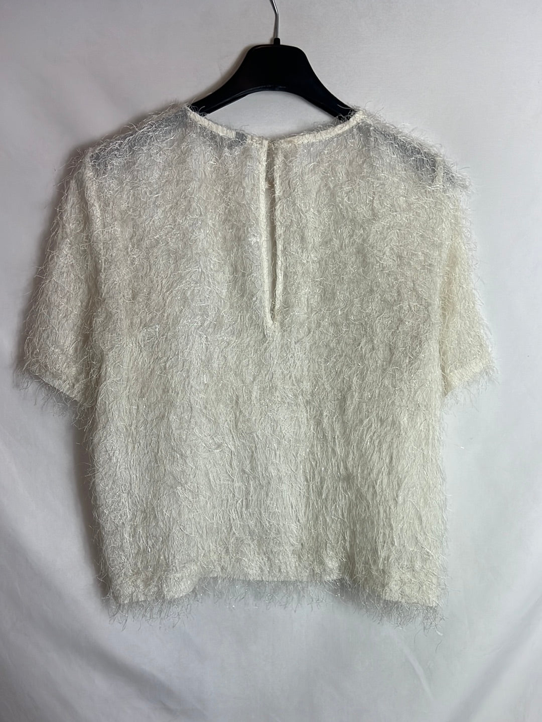 ZARA. Top blanco textura hilos brillo. T M