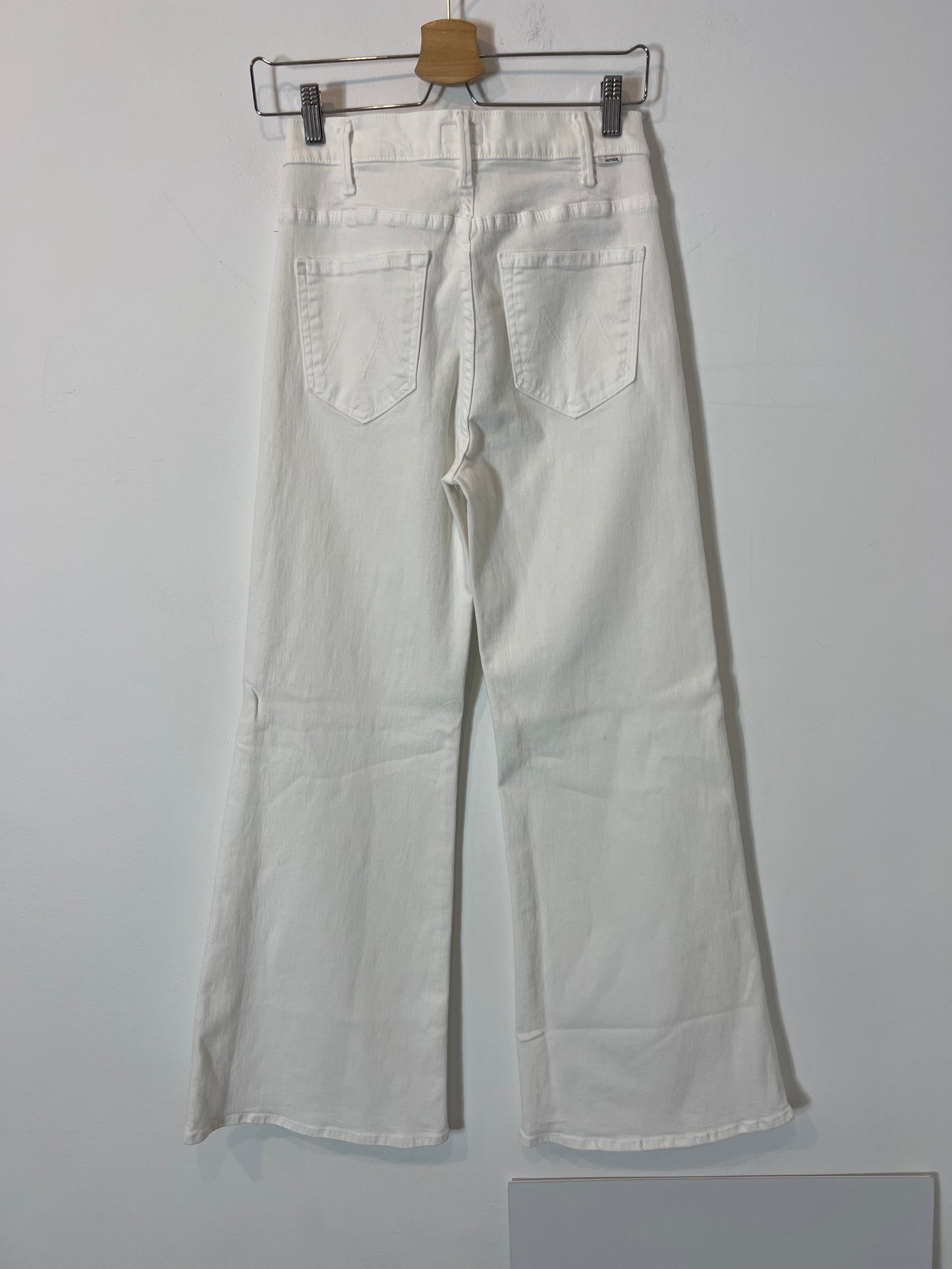 MOTHER. Pantalón denim blanco T.26 (36)