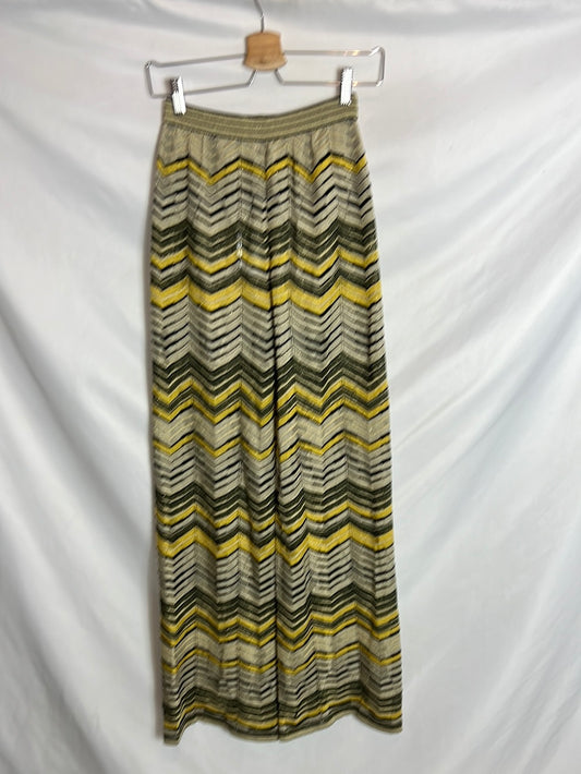 MISSONI. Pantalón hilos dorados zig zag. T 36