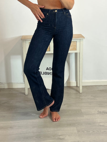 ZARA. Denim oscuro recto. T 34