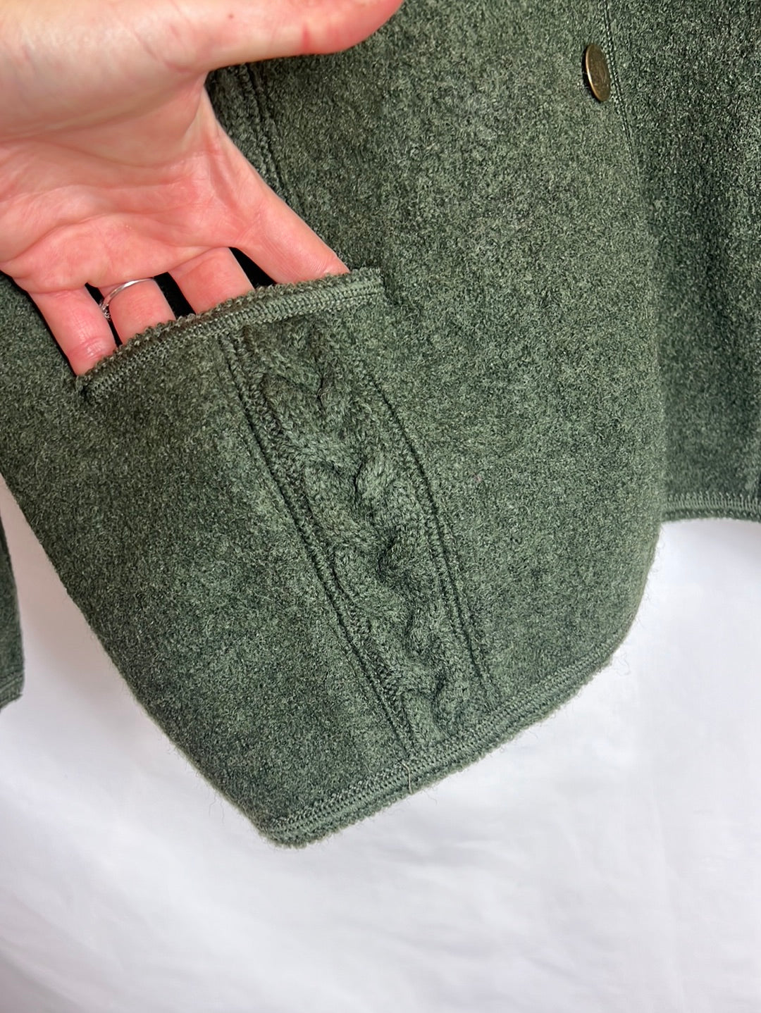 RUEDAS. Chaqueta verde lana austriaca. T 48 (L/XL)