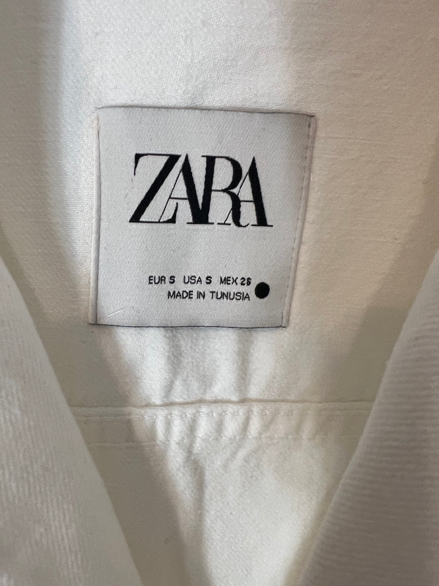 ZARA. Mono denim blanco  T.s