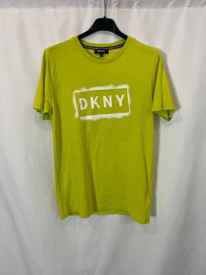 DKNY. Camiseta logo flúor. T 16 años (xs)