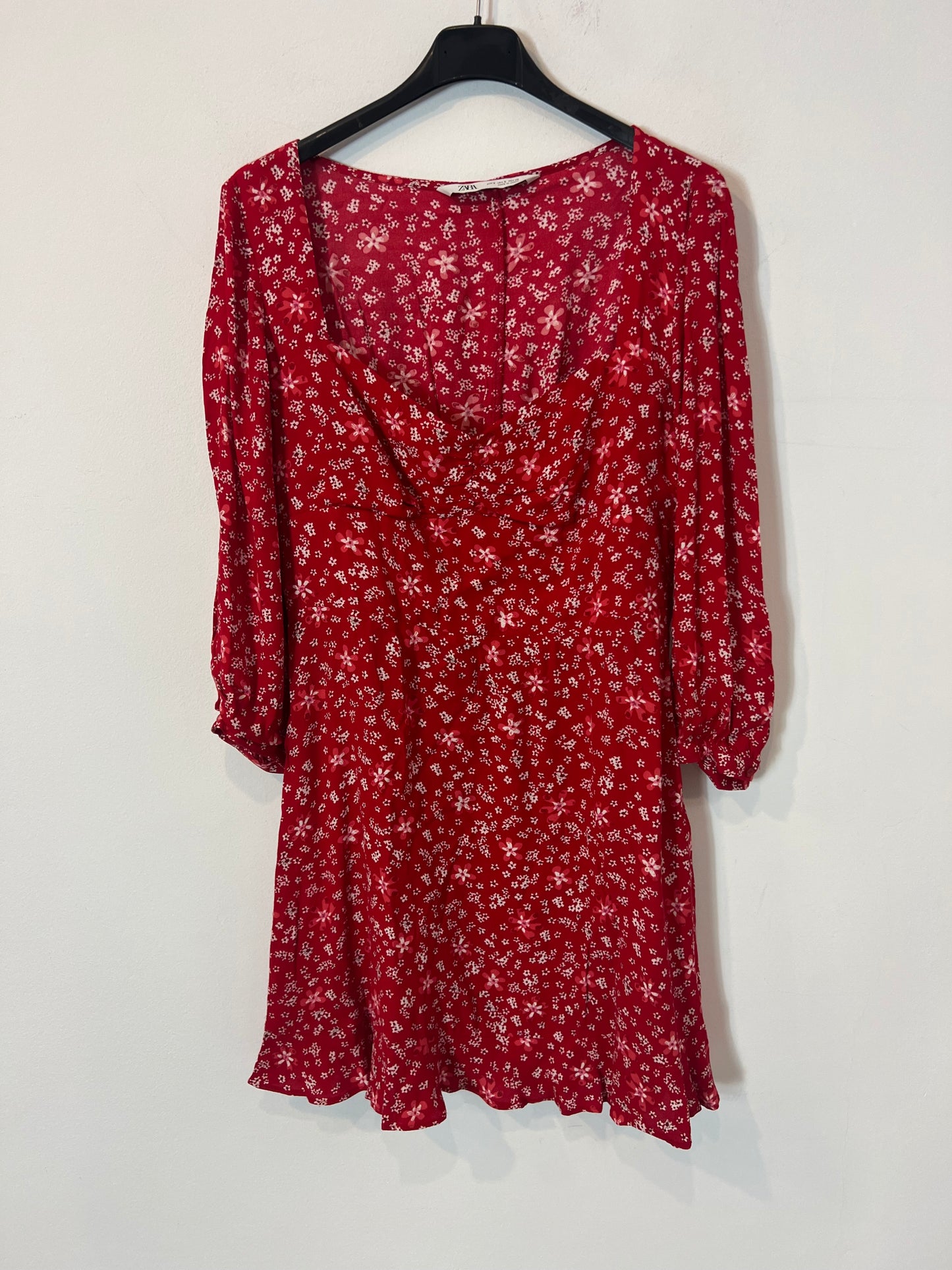 ZARA. Vestido rojo flores T.s